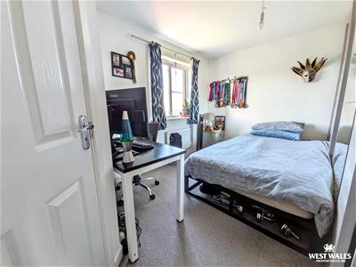 Picture 11